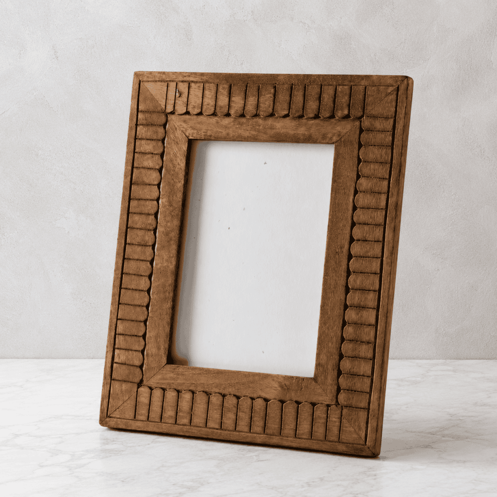 Decorative Wooden Photo Frame for Home Décor