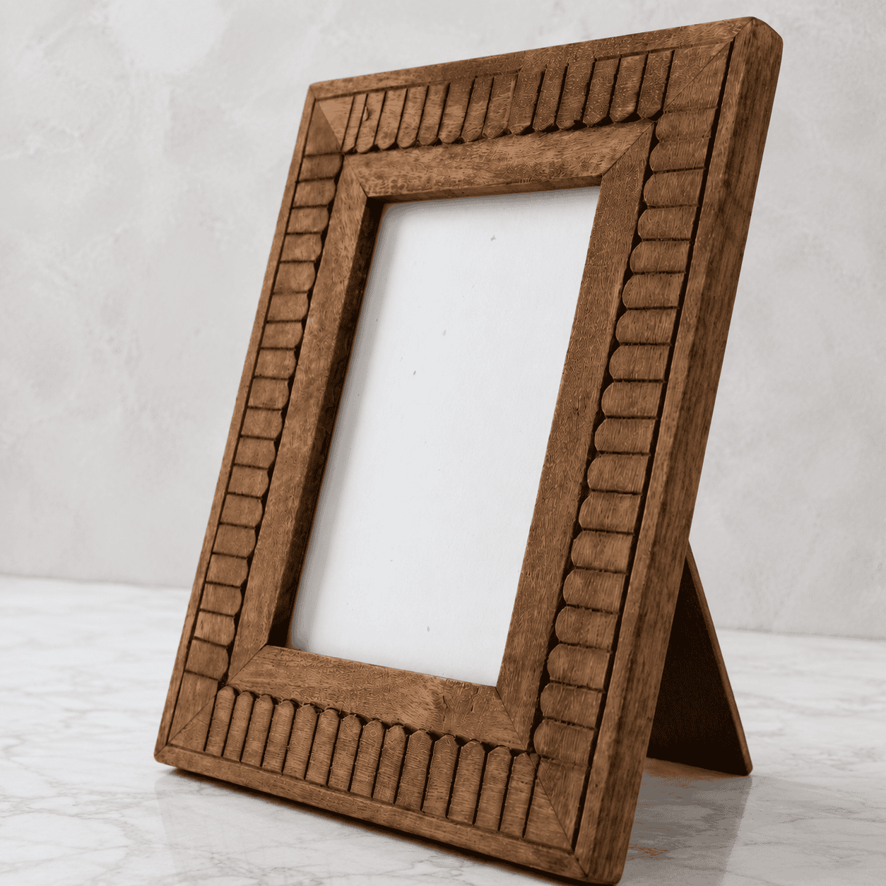 Decorative Wooden Photo Frame for Home Décor